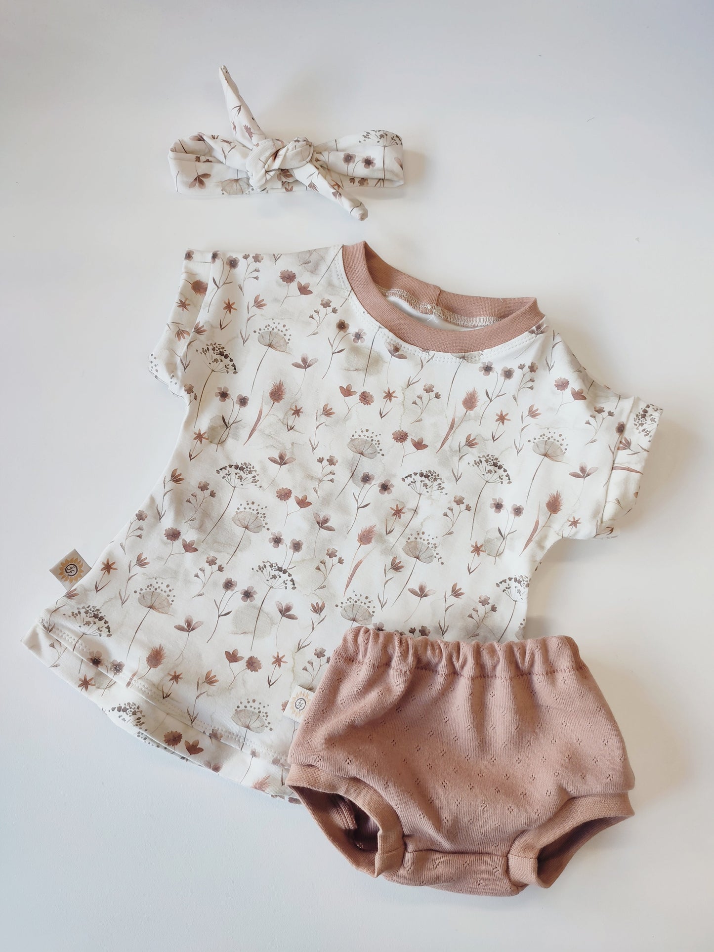 OUTLET Baby jurk droogbloemen