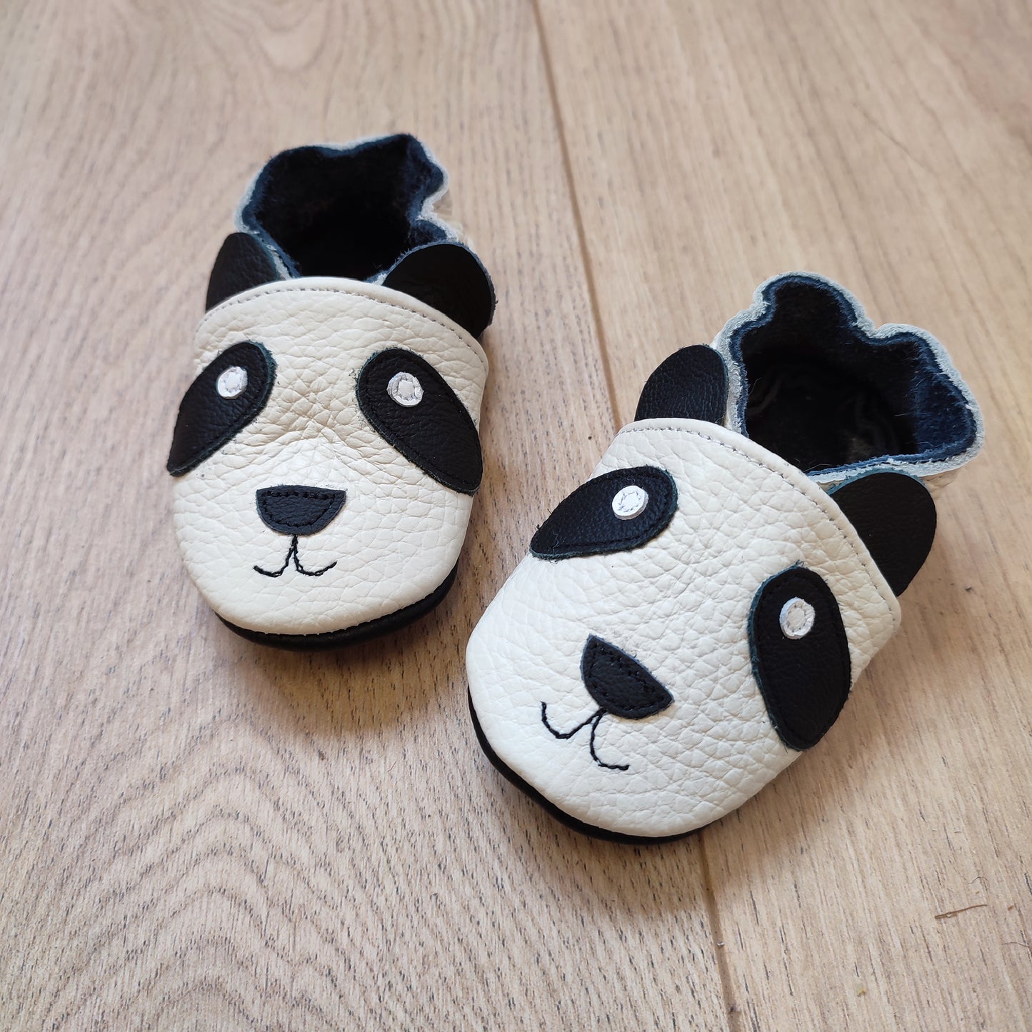 Slofjes panda's