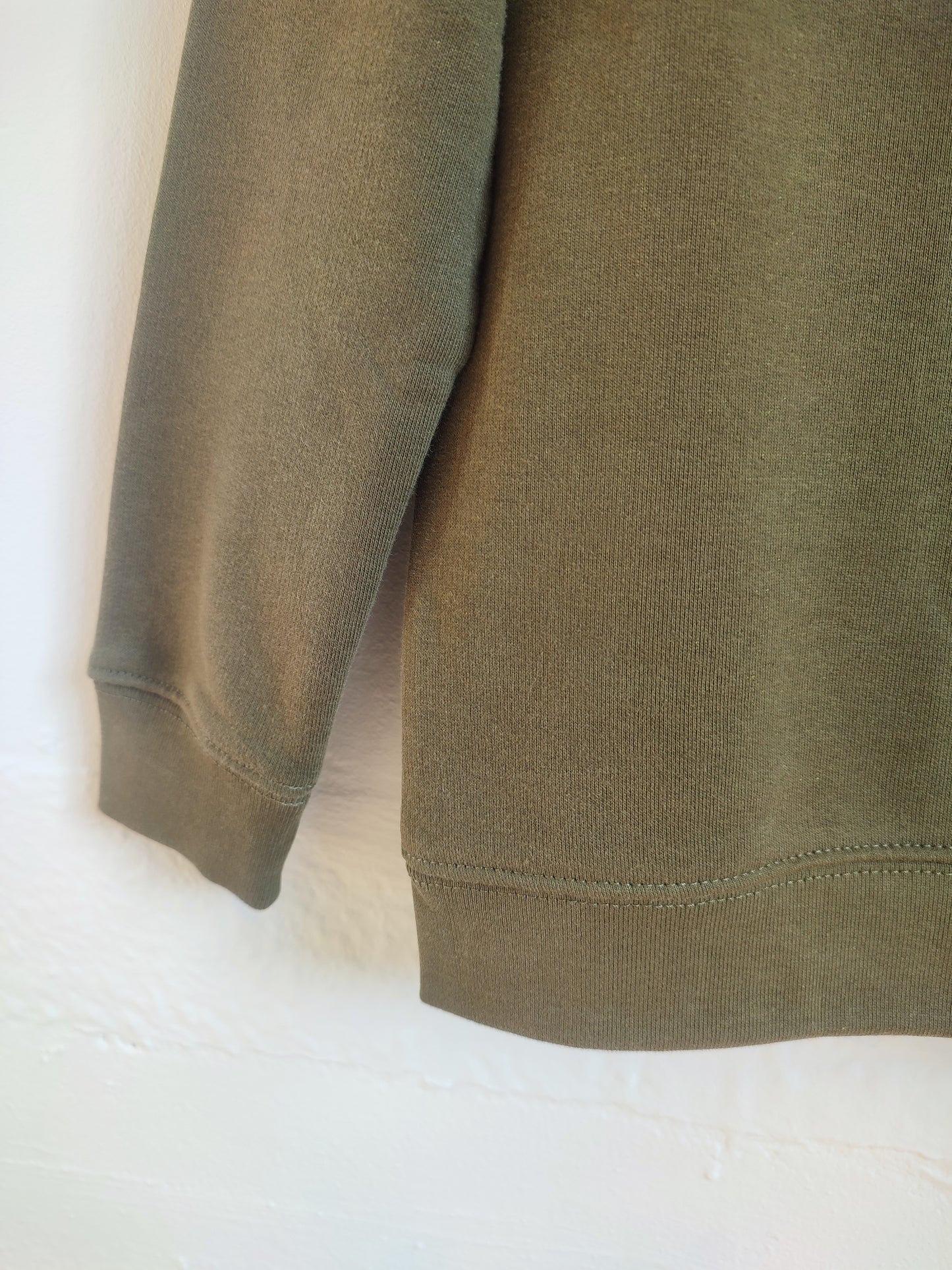 OUTLET Sweater army 110-116